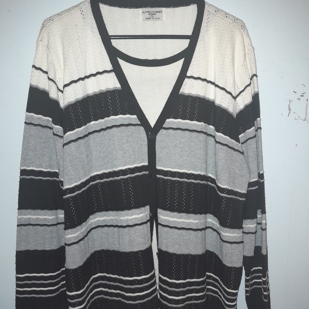 Vintage Alfred Dunner cardigan sweater with shell.